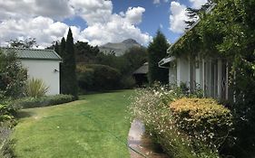Rosewood Corner, Clarens