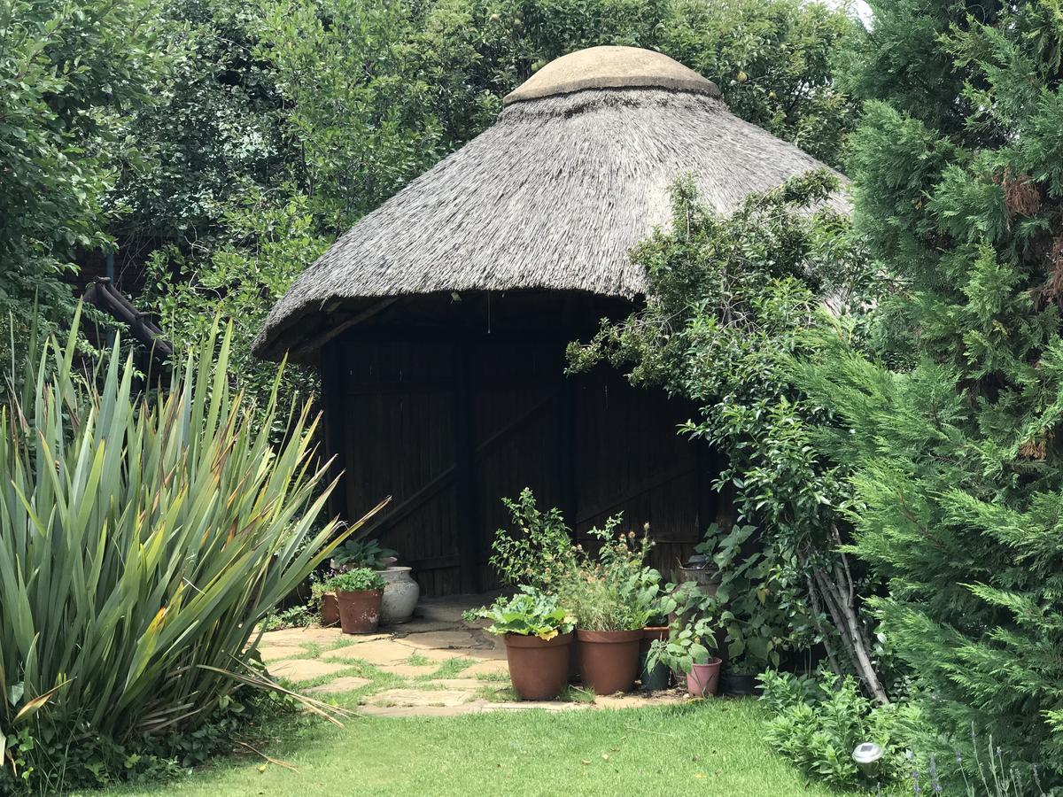 Rosewood Corner, Clarens Bed and Breakfast Buitenkant foto