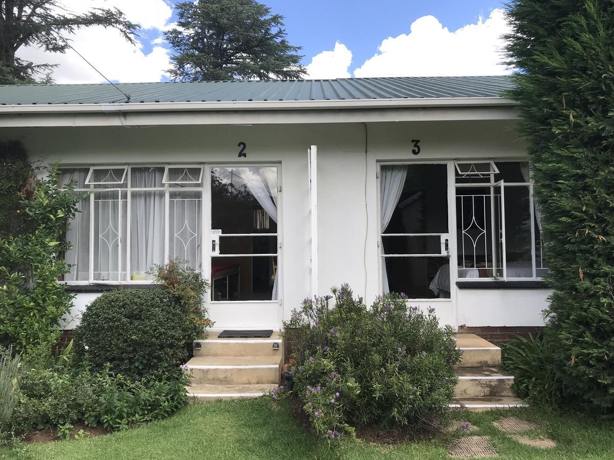 Rosewood Corner, Clarens Bed and Breakfast Buitenkant foto