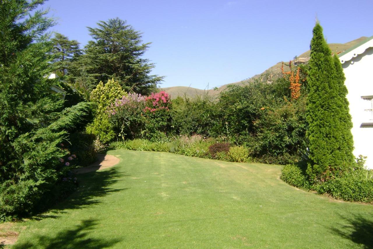 Rosewood Corner, Clarens Bed and Breakfast Buitenkant foto